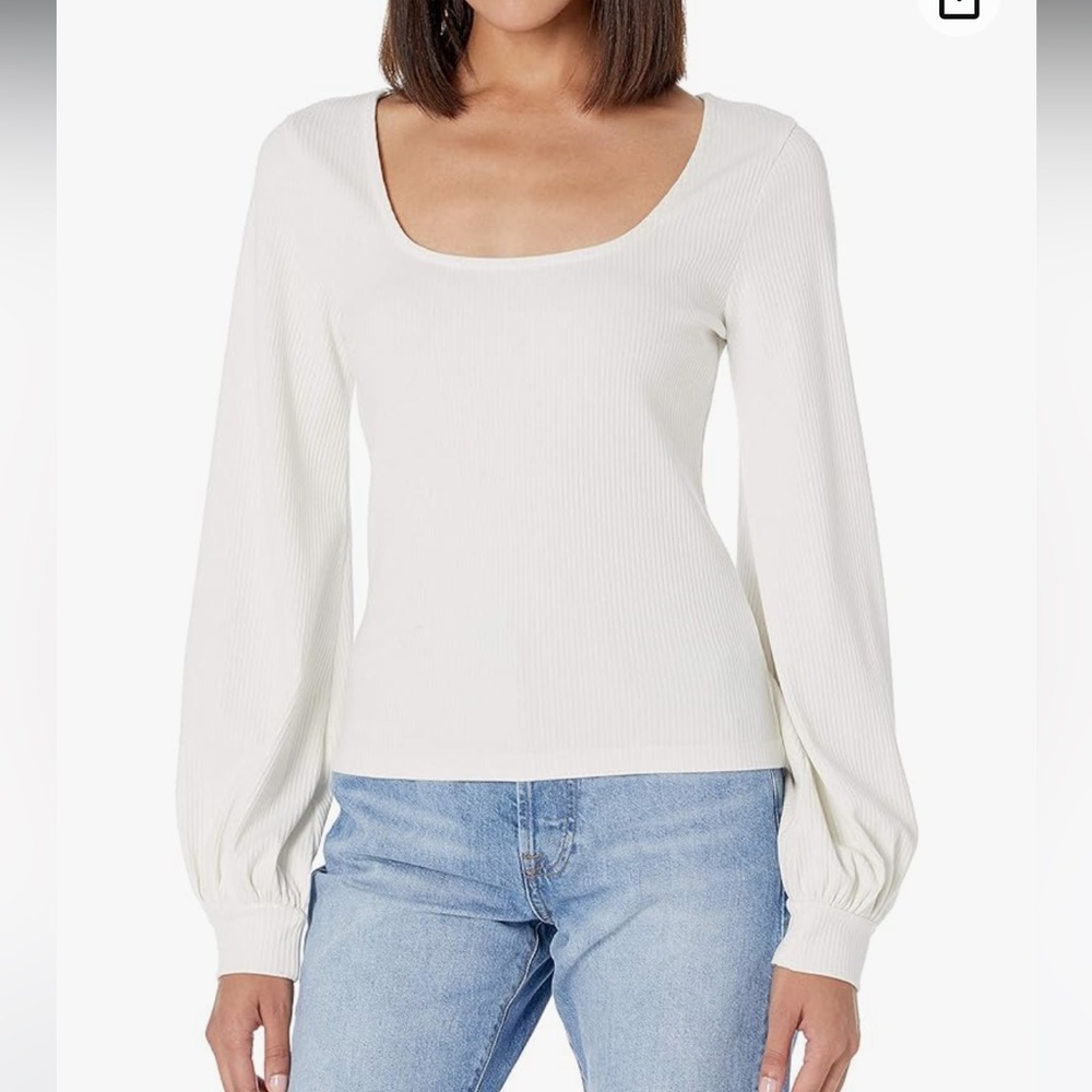 The Drop- Square-Neck Balloon-Sleeve Top